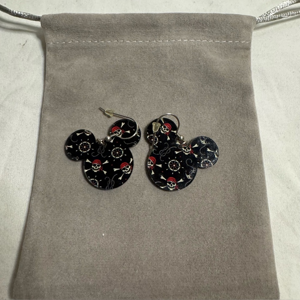 Disney Mickey Mouse / Pirates of the Caribbean Dangly Earrings Black Acrylic.